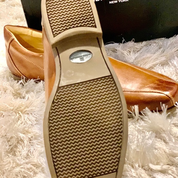 Brand new dress shoes - Picture 2 of 2